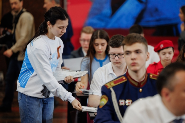 Более 20 000 Волонтёров Победы сопроводили Диктант Победы в России и за рубежом